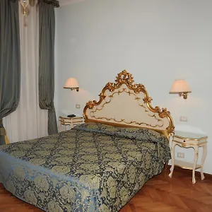 Alloggi Santa Sofia 2*, Velence Olaszország